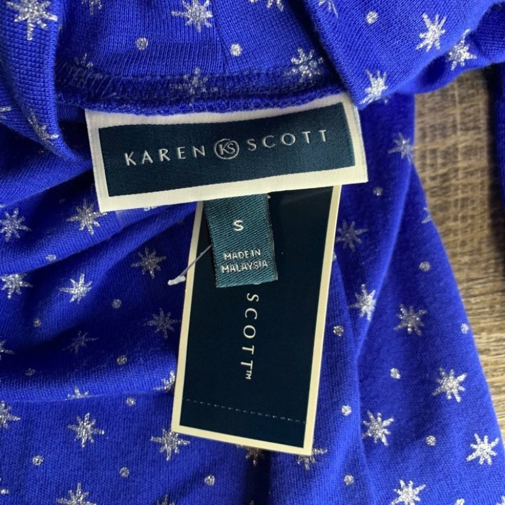 NWT Women’s Karen Scott Snowflake Turtle Neck Blouse - Picture 4 of 7